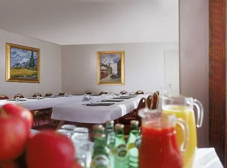 Ibis Centre Nations Женева