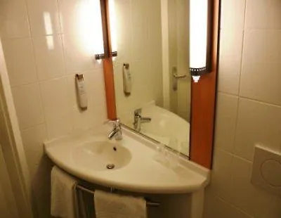 Ibis Centre Nations 3* Ginevra