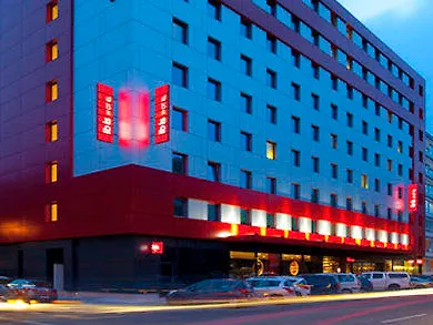 Ibis Centre Nations 3* Ginevra