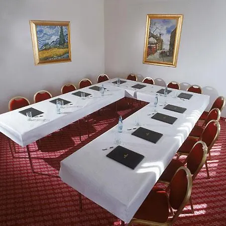 Ibis Centre Nations 3* Geneva