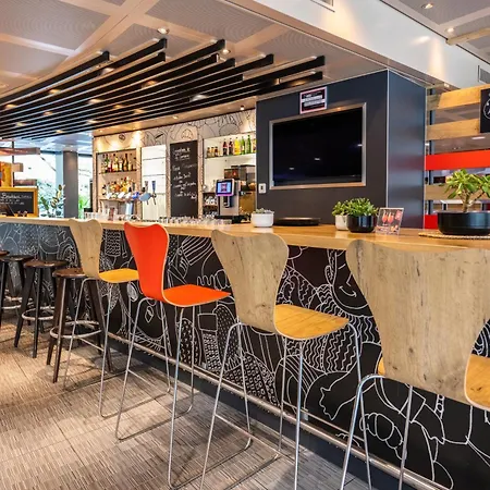Ibis Centre Nations 3*